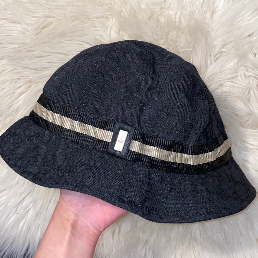 🌺Vintage Gucci Gg monogram bucket hat